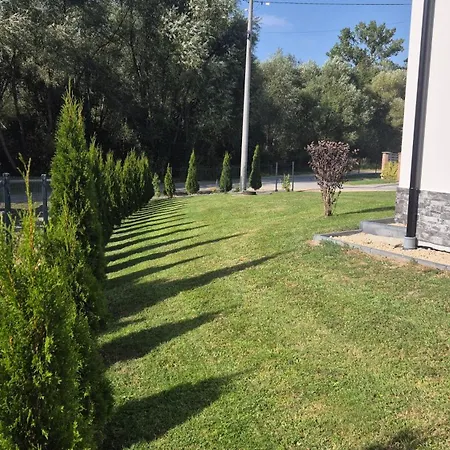 Relaks Nad Potokiem Apartment Sidzina